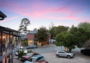 Wayside Inn