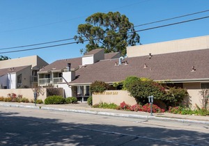 Cannery Row Inn