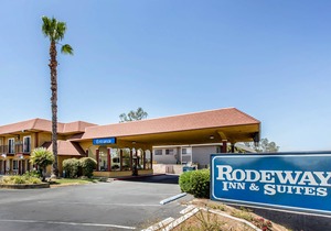 Rodeway Inn & Suites Canyon Lake I-15