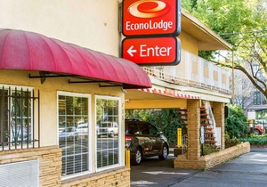 Econo Lodge Sacramento Convention Center