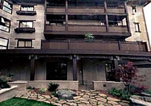 Ambrose Hotel