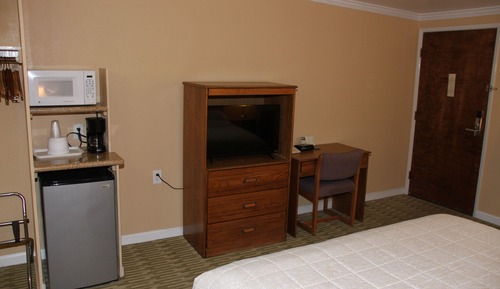 Standard Room, 1 King Bed