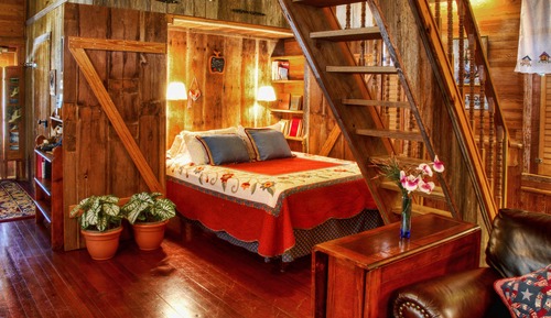 Luxury Suite, Multiple Beds, Non Smoking (Danville School Suite)