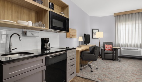 Studio Suite, 1 King Bed
