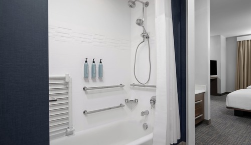 Studio, 2 Queen Beds (Mobility Accessible, Tub)