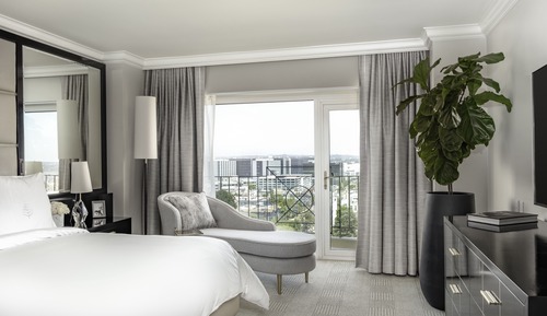 Grand Suite, Balcony (Doheny)