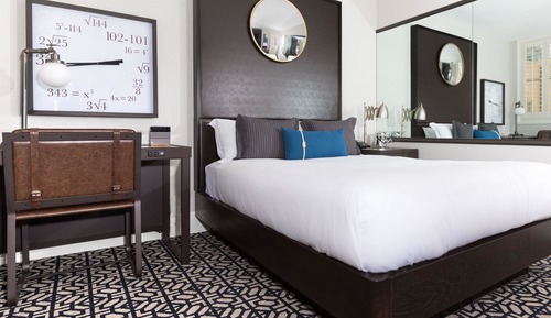 Suite (Skyline Waterfront Penthouse)