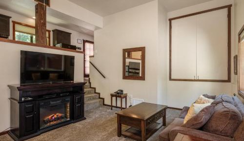 Studio with Sofa Bed