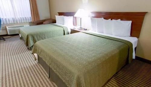 Queen Suite with Two Queen Beds - Disability Access/Non-Smoking