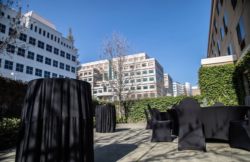 Southeastern Sacramento Hotel | Courtyard by Marriott Sacramento Midtown