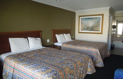 Garden Grove Hotel | National Inn Garden Grove
