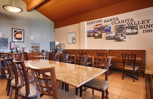 Valencia Hotel | Best Western Valencia/Six Flags Inn & Suites
