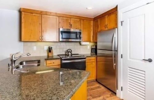 Lakeside Park Apartment | Marriott Timber Lodge 2BD Villa Labor Day Weekend