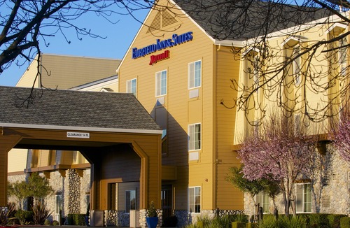 American Canyon Hotel | Fairfield Inn and Suites by Marriott Napa American Canyon