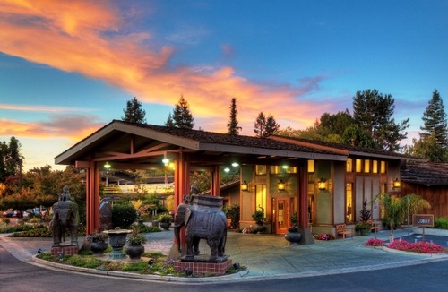 Palo Alto Hotel | Dinah's Garden Hotel