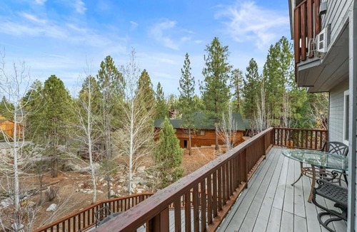 Eagle Mountain Estates Cabin | Big Bear Nest at Eagle Mountain