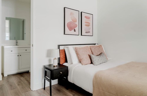 Jack London District Apartment | Clean Oakland Studio w/ A/C, nr Water, Easy Highway Access, by Blueground