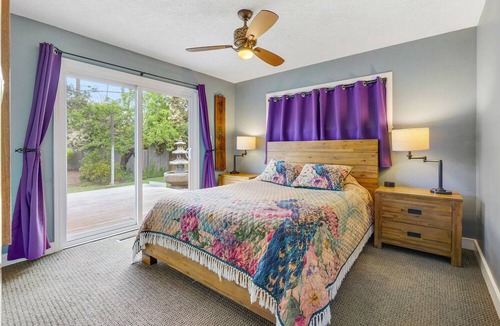West Sacramento House | Spacious, well-appointed home with private oasis backyard. Centrally located.