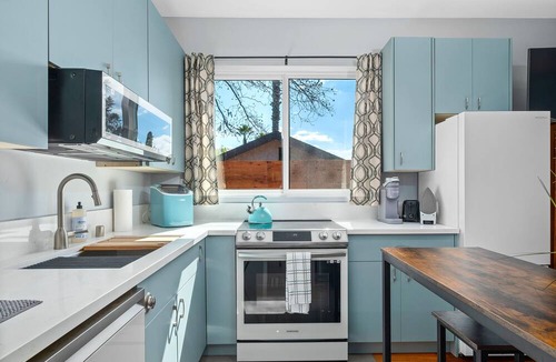 Mount Helix Apartment | Fully furnished studio within walking distance from downtown La Mesa