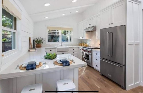 San Anselmo House | Marin Craftsman Multi-Unit w/ Pool & Hot Tub