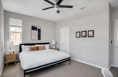 Union City House | Clean Hayward 4BR w/ Patio & A/C, nr Retail & Tech HQs, by Blueground