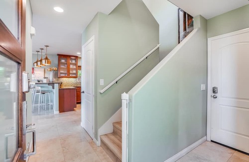 South Mission Beach Condo | On the Sand! Bayfront Ground Floor + AC + Large Patio