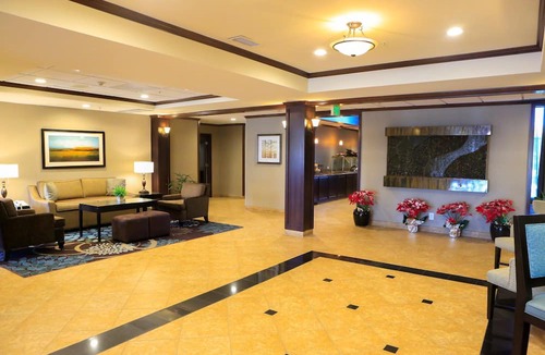 Milpitas Apartment | Free Breakfast. Free Shuttle. Outdoor Pool & Hot Tub. Studio Near Downtown San Jose.