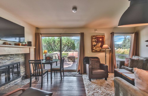 Park Meadows Condo | Luxury Condo, Private Hot Tub & Year-Round Recreation at Park City Racquet Club
