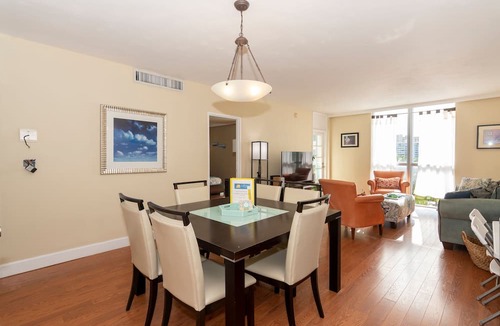 Hollywood South Central Beach Condo | E - Beautiful beachfront property with pool! (Partial Ocean Views)