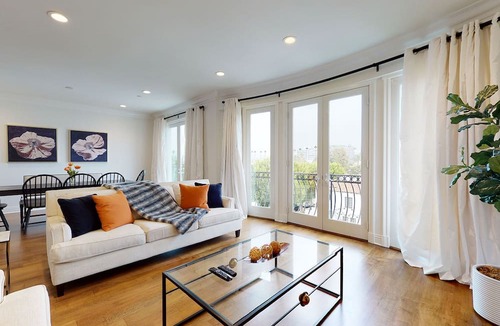 Pico - Robertson Condo | Luxurious & Private Beverly Hills Condo with Views