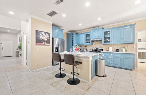 Chino Hills Villa | Elegant & Quiet 4BR Home 7 Beds 2.5BA Near 71 Fwy