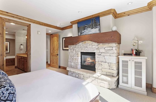 Empire Pass Condo | NEW! 302 - Four Bedroom Silver Strike