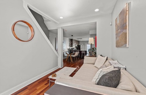 Olde Kensington House | Clean Comfy Casa | A+ Fishtown/Nolibs Location