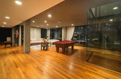 Little Italy Condo | 9,000 SQ FT Water-View Penthouse Host Events or Enjoy a Relaxing Getaway