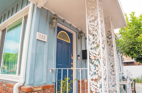 East Village House | Modern DT LB Retreat Near Beach & Fun