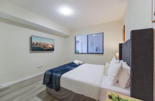 East Little Havana Apartment | Amazing Experience in Calle Ocho