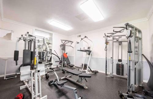 Point Loma Heights House | Luxury Condo Resort Amenities - Pool, Pickleball