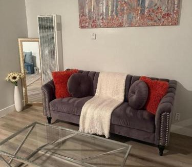 Hollywood Apartment | Hollywood Oasis with Resort Style Pool, Free Parking, Steps to Walk of Fame