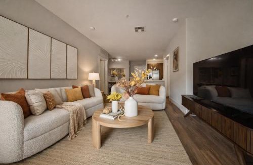 Westwood Apartment | Promo Casa Miel Heart of Westwood Luxury Condo
