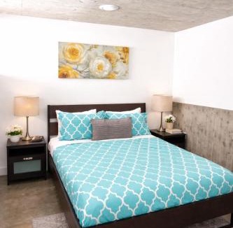 University Heights Apartment | CasaViva Loft - Modern 2BR with Garage Parking, In-Unit Washer Dryer & ADA Access - Walk to Hillcrest, 5 Min to Gaslamp & North Park