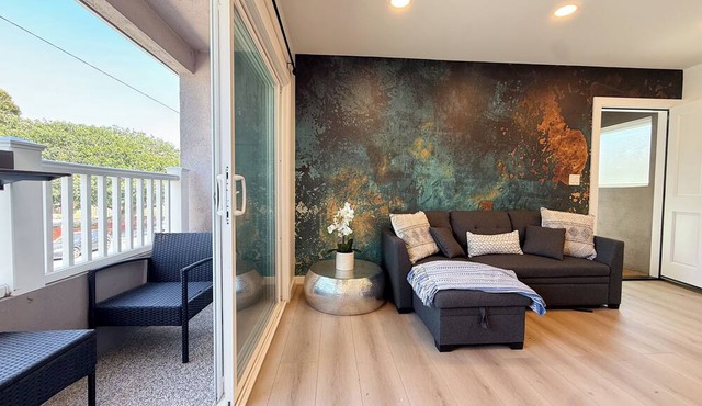 Seal Beach Comfort Retreat