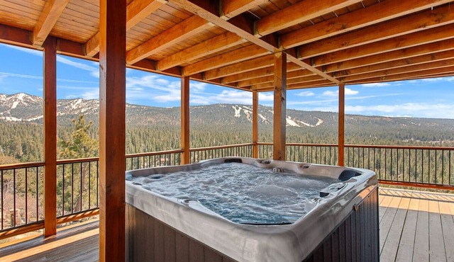 Hidden Haven Lux Estate: Big Bear Lake Views - Spa