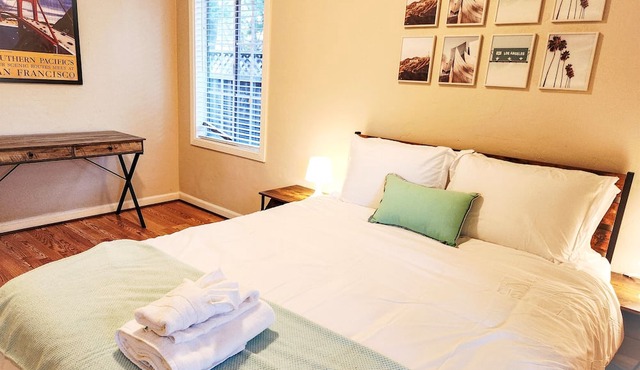 Santana Row 3BR Stay – Heart of Silicon Valley
