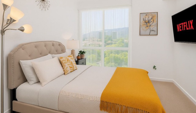 Charming 1-bedroom apartment in lovely Glendale with fitness room