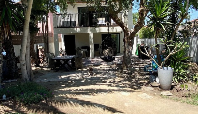 Upscale, Family Friendly Coastal Retreat. 2 Blocks from So Cal’s, Seal Beach