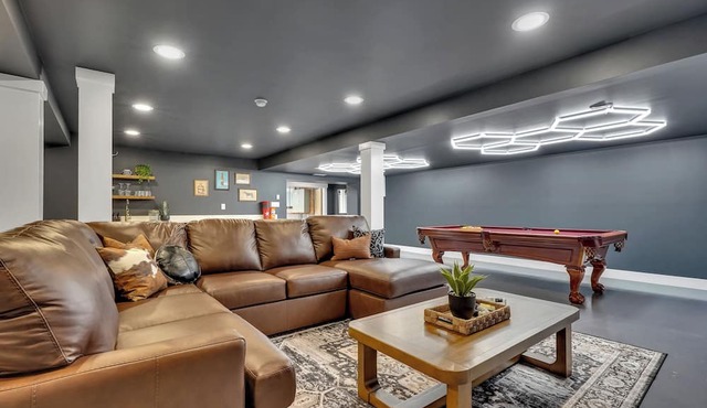 Spacious 5-bedroom estate in wonderful Lititz with AC, WiFi