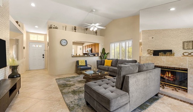 Palm Desert Paradise – Your 3-Bedroom Cozy Escape