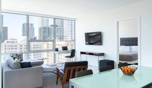 Highrise 2b 2b Apartment Conv Center-Heart Of Downtown LA