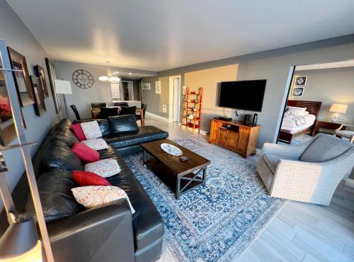 Ocean View Luxury Condo Oceanfront and Pool